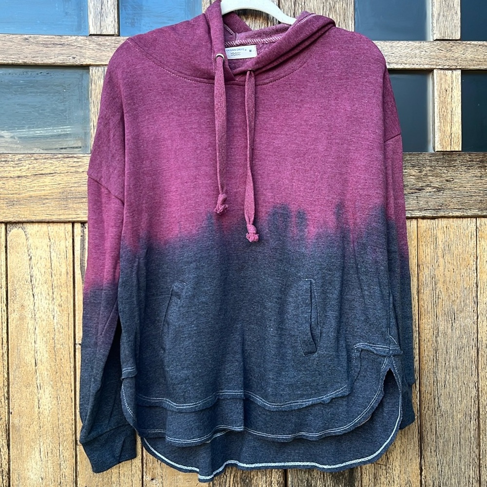 Ocean drive lightweight hoodie